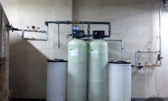锅炉软水器,锅炉软化水装置,离子交换器10吨/每小时-918博天堂KJ-KF/E2-600（美国富莱克控制阀2850#6）