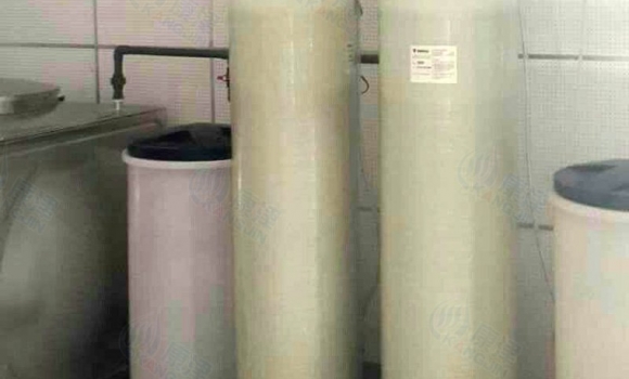 锅炉软水器,锅炉软化水装置,离子交换器,锅炉软化水设备4-5吨/每小时-918博天堂KF-KF-E2-400（滨润控制系统）