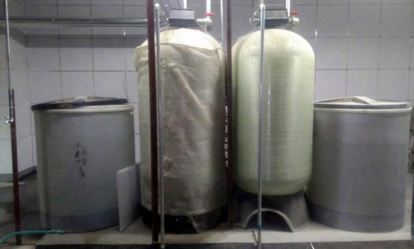 锅炉软水器,锅炉软化水装置,离子交换器,锅炉软化水设备10吨/每小时-918博天堂KJ-KF-E2-900（美国富莱克控制阀2850#6）