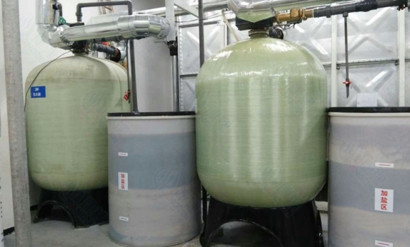 锅炉软水器,锅炉软化水装置,离子交换器,锅炉软化水设备50吨/每小时-918博天堂KF-KF-/E2-1500 双阀双罐（美国富莱克控制阀3900#7）